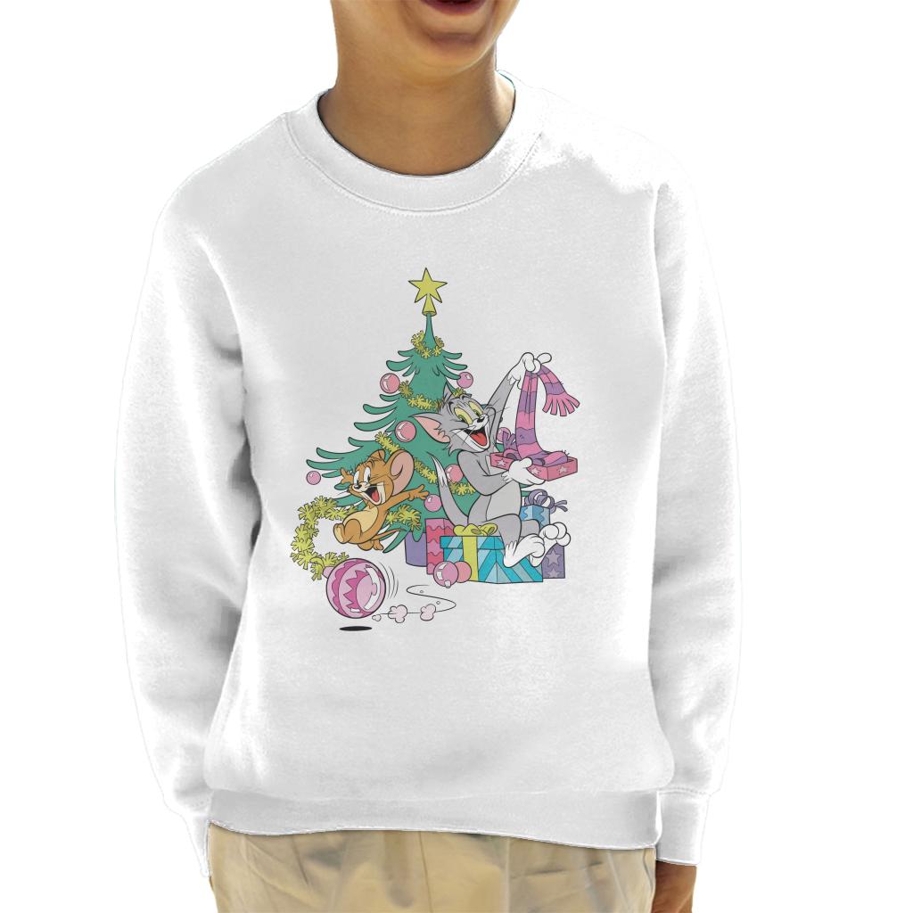 Tom and Jerry Christmas Festive Morning Kid's Sweatshirt product image 6