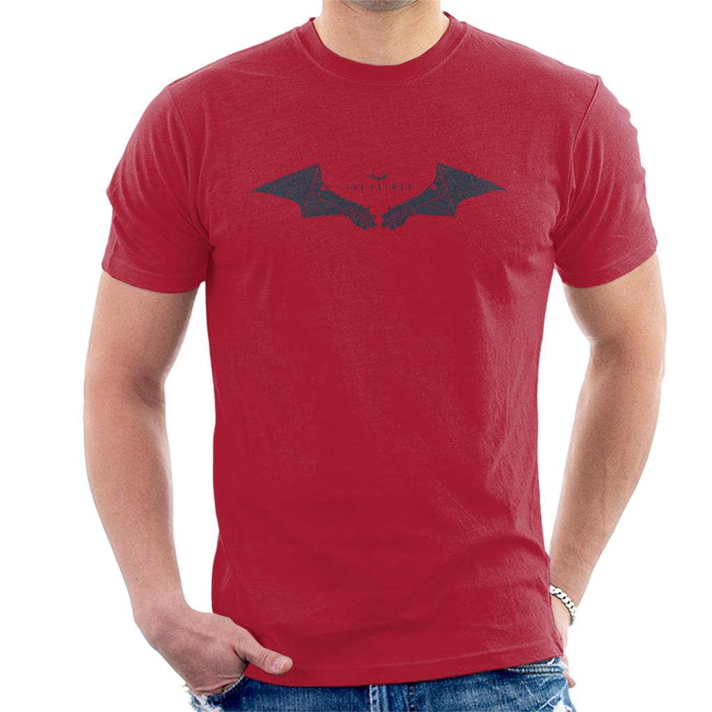 The Batman Bat Symbol Men's T-Shirt product image 6